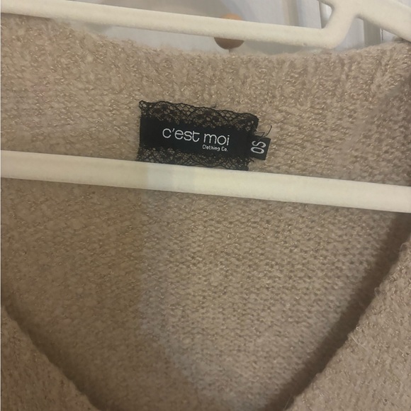 C’est Moi Oversized Sweater - Picture 3 of 4